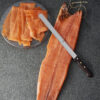 野生河Tweed鲑鱼的手工切成一面的图像